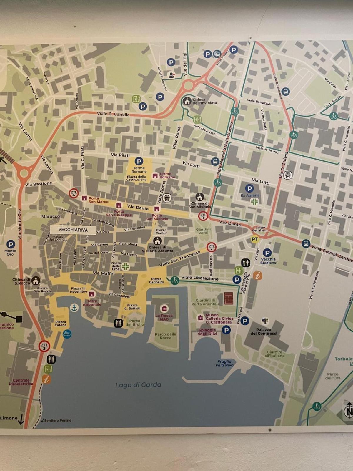 Vecchia Riva Aparthotel Kültér fotó